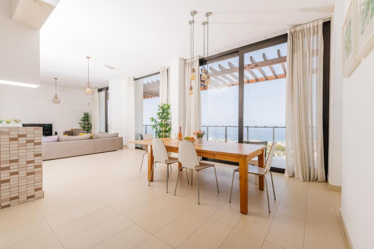 Sunset White Villa - Ocean View, Jakuzzi, Heated Pool, Air-Conditioning, Grill Playa de las Américas Buitenkant foto