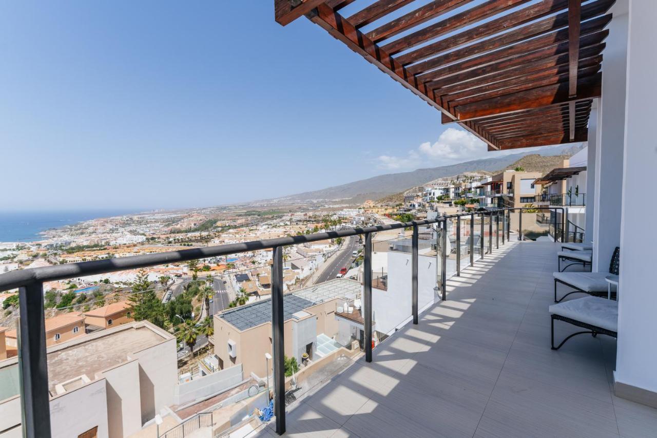 Sunset White Villa - Ocean View, Jakuzzi, Heated Pool, Air-Conditioning, Grill Playa de las Américas Buitenkant foto
