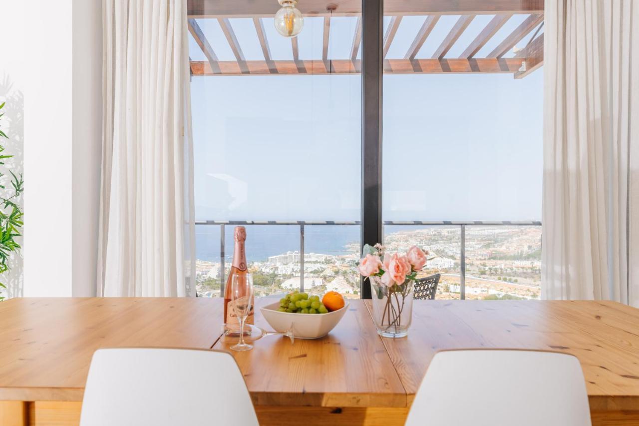 Sunset White Villa - Ocean View, Jakuzzi, Heated Pool, Air-Conditioning, Grill Playa de las Américas Buitenkant foto