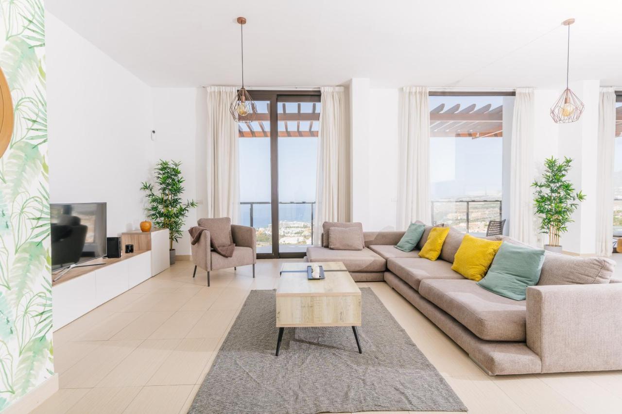 Sunset White Villa - Ocean View, Jakuzzi, Heated Pool, Air-Conditioning, Grill Playa de las Américas Buitenkant foto