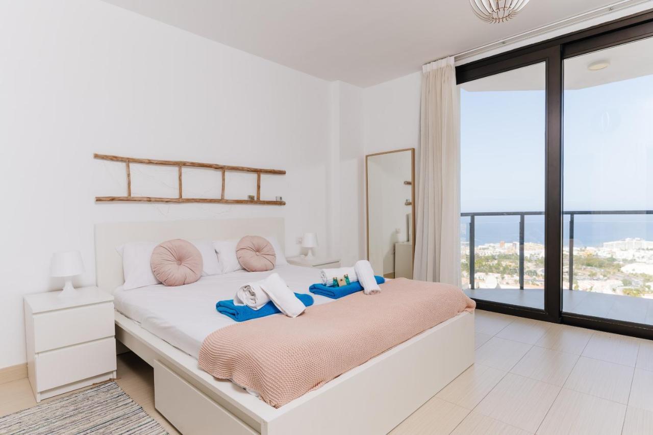 Sunset White Villa - Ocean View, Jakuzzi, Heated Pool, Air-Conditioning, Grill Playa de las Américas Buitenkant foto